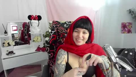 Snapshot of neogeisha28 chatting on 04/16/26, 09:39 Neo Geisha online show from 04/16/26, 09:39