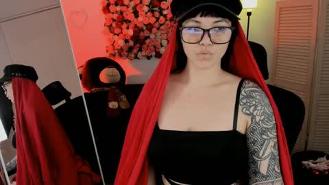 Snapshot of neogeisha28 chatting on 04/19/26, 06:10 Neo Geisha online show from 04/19/26, 06:10
