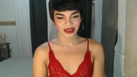 Snapshot of neomi_hardcock chatting on 11/11/25, 07:03 neomi online show from 11/11/25, 07:03