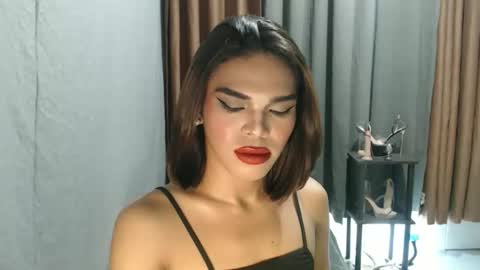 neomi online show from 05/01/26, 05:06