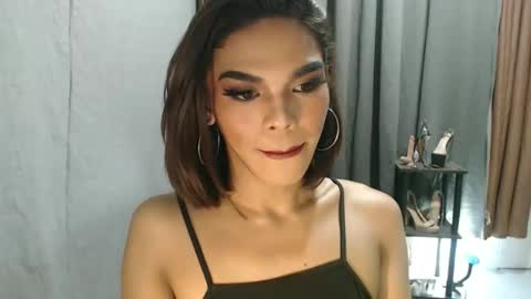 neomi online show from 06/01/26, 04:41