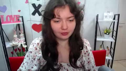 NeonilaLisova online show from 10/04/25, 05:38