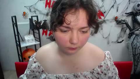 NeonilaLisova online show from 11/10/25, 12:15