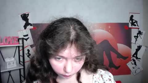 NeonilaLisova online show from 12/04/25, 07:06