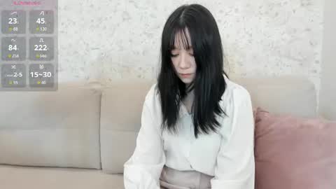Luna online show from 06/11/26, 12:03