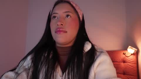 Snapshot of nerak_a chatting on 10/16/25, 06:09 Helena Every Friday new video for my fan club loves online show from 10/16/25, 06:09