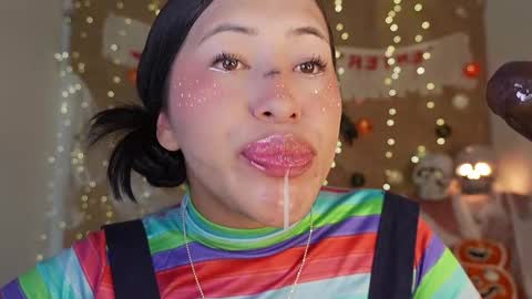 Snapshot of nerak_a chatting on 10/28/25, 07:38 Helena Every Friday new video for my fan club loves online show from 10/28/25, 07:38