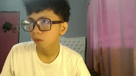 Snapshot of nerdy_nate chatting on 05/21/26, 11:01 Ethan online show from 05/21/26, 11:01