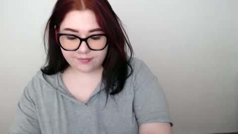 Snapshot of nereia chatting on 05/06/26, 07:46 nereia online show from 05/06/26, 07:46
