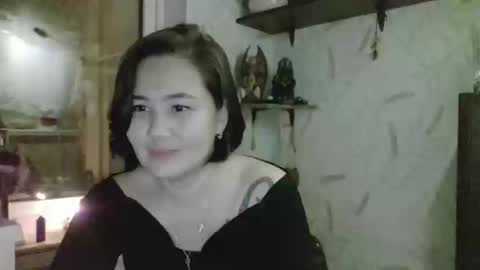 Snapshot of nettie_allie chatting on 12/02/25, 12:38 Nettie Allie online show from 12/02/25, 12:38