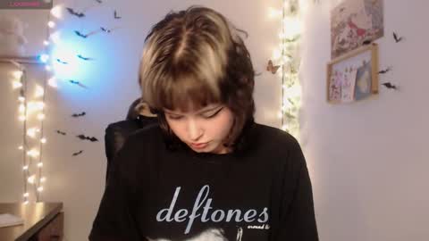 Mar online show from 11/07/25, 08:47