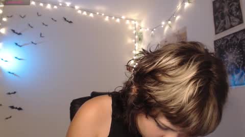 Mar online show from 11/08/25, 05:18