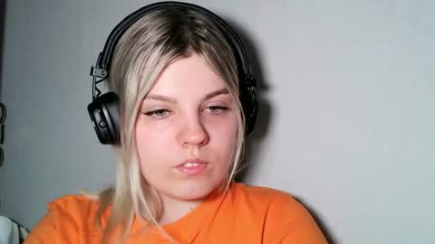 never_enoughh online show from 06/21/26, 05:26