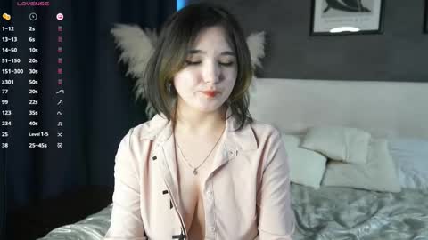 Snapshot of new_boobs chatting on 09/27/25, 11:15 Maria 3 online show from 09/27/25, 11:15