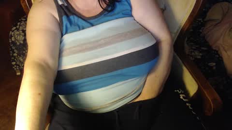 Lilly  online show from 01/27/25, 05:03