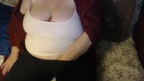 Lilly  online show from 02/08/25, 09:46
