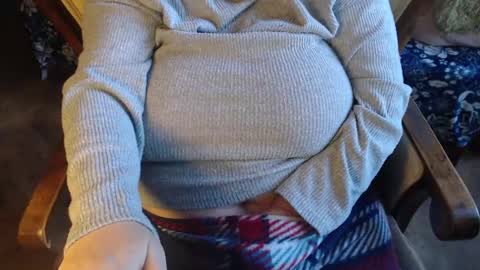 Lilly  online show from 03/04/25, 01:59