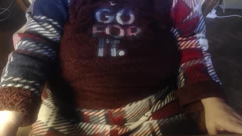 Snapshot of new_milf chatting on 11/08/25, 10:04 Lilly online show from 11/08/25, 10:04