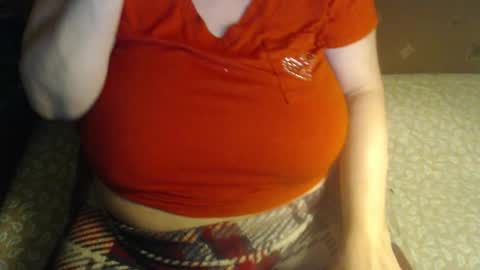 Snapshot of new_milf chatting on 11/23/25, 07:46 Lilly online show from 11/23/25, 07:46