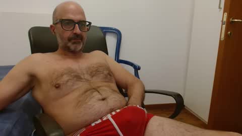 Snapshot of new_simi_74 chatting on 09/23/25, 06:22 simi online show from 09/23/25, 06:22