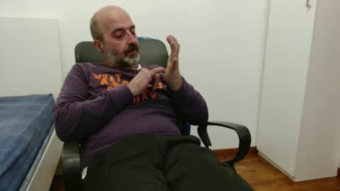 Snapshot of new_simi_74 chatting on 11/01/25, 07:16 simi online show from 11/01/25, 07:16