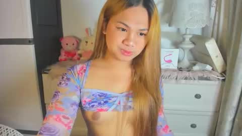 Snapshot of newbitch_intown69 chatting on 11/25/25, 03:50 Jane online show from 11/25/25, 03:50