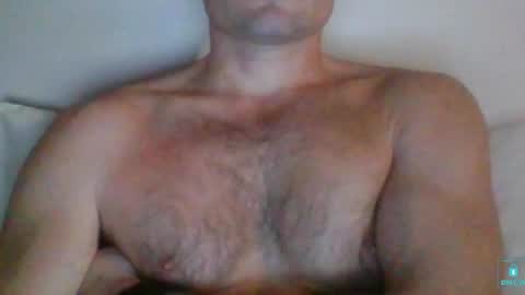 newtyguy90 online show from 01/04/25, 06:52