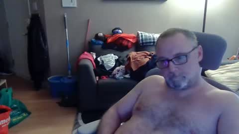 NewWorld online show from 06/10/26, 05:56
