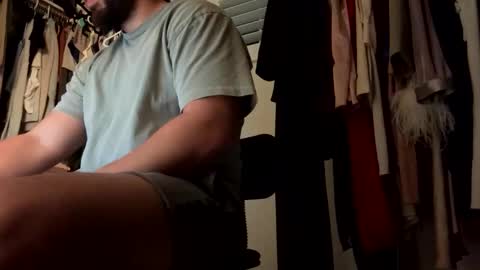 Your next door neighbor online show from 12/22/25, 03:47