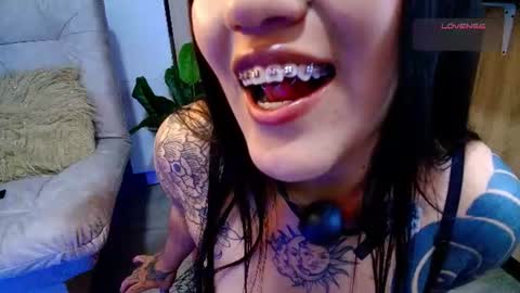 Valery Gonzales online show from 06/25/26, 04:01