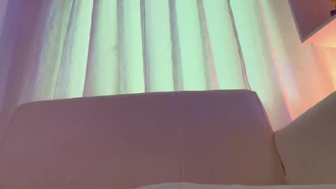 Snapshot of nezo_ chatting on 09/27/25, 04:50  Angie   Instagram  angie julianac add me online show from 09/27/25, 04:50