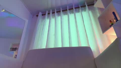 Snapshot of nezo_ chatting on 09/29/25, 11:59  Angie   Instagram  angie julianac add me online show from 09/29/25, 11:59