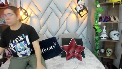 Milena online show from 12/27/24, 01:07