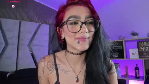 nezukoo_1 online show from 07/28/26, 10:53