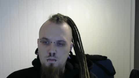 Snapshot of nezvers chatting on 01/06/25, 08:39 YouPick online show from 01/06/25, 08:39