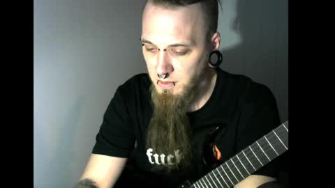 Snapshot of nezvers chatting on 03/11/25, 12:54 YouPick online show from 03/11/25, 12:54