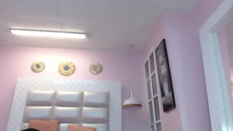 nezzukoo online show from 06/20/26, 12:19
