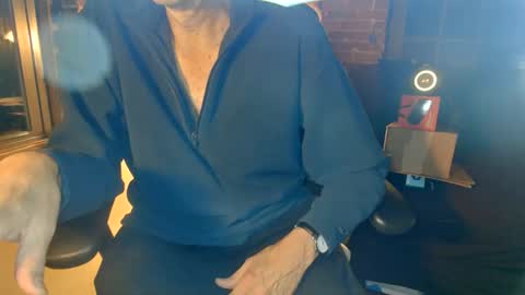 Snapshot of nfgwholoves2cum chatting on 01/10/26, 11:31 NFG Nice Friendly Guy Dick online show from 01/10/26, 11:31