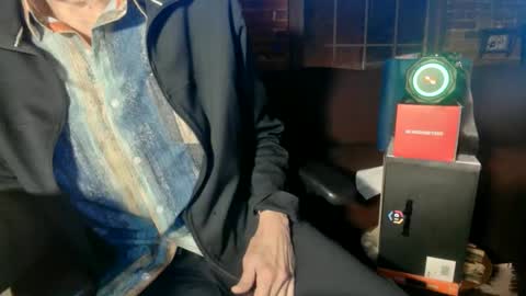 Snapshot of nfgwholoves2cum chatting on 02/24/26, 02:20 NFG Nice Friendly Guy Dick online show from 02/24/26, 02:20