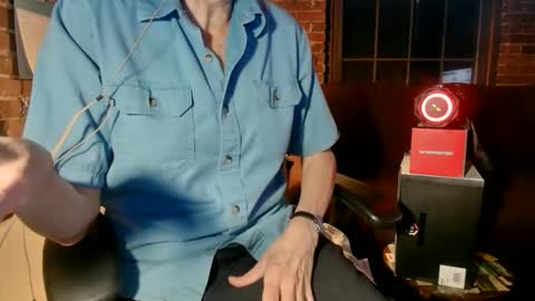 Snapshot of nfgwholoves2cum chatting on 02/28/26, 12:00 NFG Nice Friendly Guy Dick online show from 02/28/26, 12:00