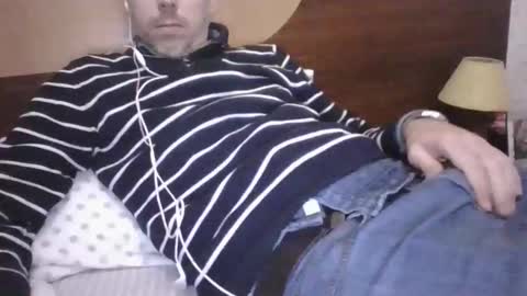 Snapshot of nfr934 chatting on 01/21/25, 08:52 Funkum online show from 01/21/25, 08:52