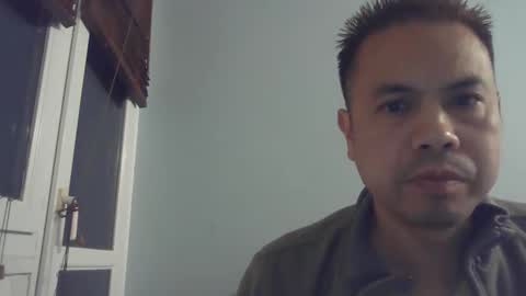 nguyen7788789 online show from 10/06/25, 04:43