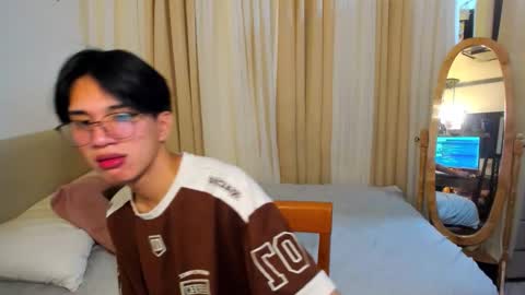 nhicolasklyde online show from 09/20/25, 04:19