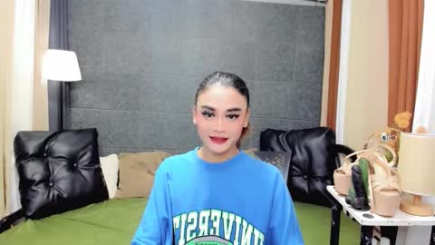 Snapshot of nhicolehollywood chatting on 09/21/25, 11:17 hottie nicole online show from 09/21/25, 11:17