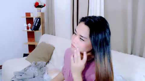 Snapshot of nhicolehollywood chatting on 06/10/26, 02:01 hottie nicole online show from 06/10/26, 02:01