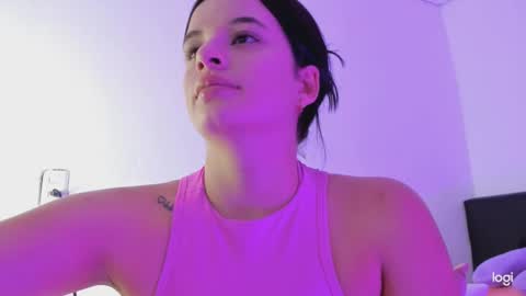 nia_16 online show from 02/12/25, 05:58