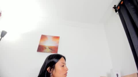 Snapshot of nia__white chatting on 03/02/26, 03:30 laura online show from 03/02/26, 03:30