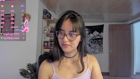 Nia online show from 12/04/24, 09:02