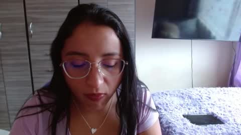 Snapshot of nia_cop chatting on 01/08/25, 06:09 Dani online show from 01/08/25, 06:09
