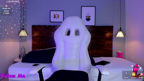 Snapshot of niall_falcon chatting on 02/04/25, 12:55 Niall  online show from 02/04/25, 12:55